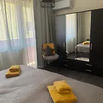 公寓 Klaudia 瓦爾納